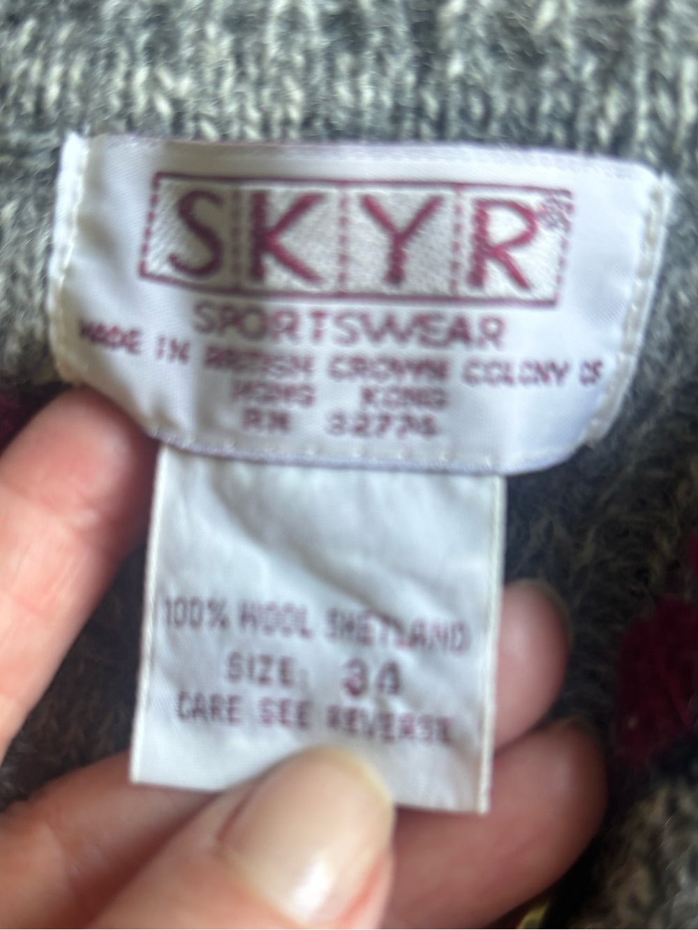 Vintage 80s SKYR Sportswear 100% Wool Cardigan Sweater Gray Cable Knit Hand Knit - Picture 2 of 13